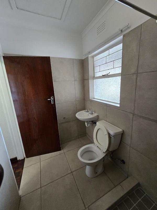 To Let 1 Bedroom Property for Rent in Thornton Western Cape